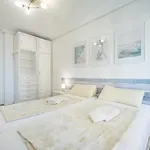 Lepanto 아파트 *