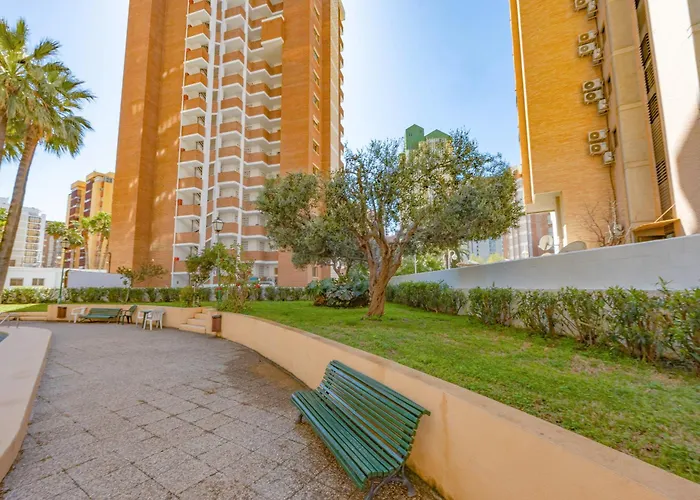 Lepanto 아파트